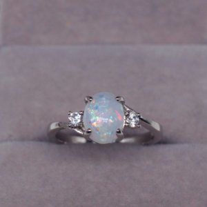 Fashion gem ring